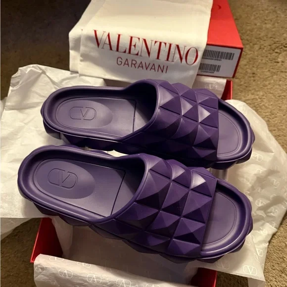 Valentino Roman Rockstud Slides Size 12 NWT